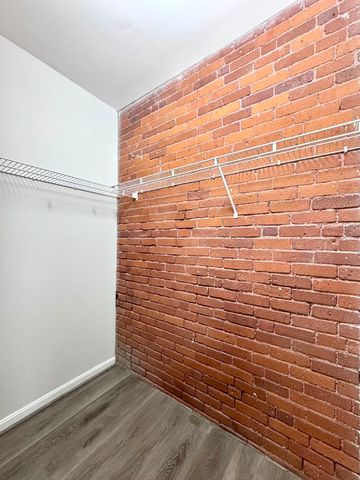 4 Bishop Street 113, Framingham, MA 01702