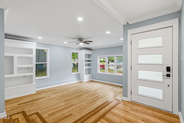 102 Cornwallis Drive, Mebane, NC 27302