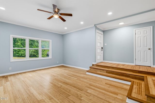 102 Cornwallis Drive, Mebane, NC 27302
