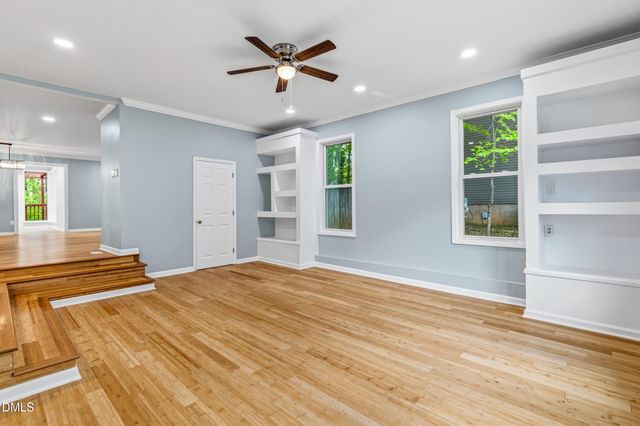 102 Cornwallis Drive, Mebane, NC 27302