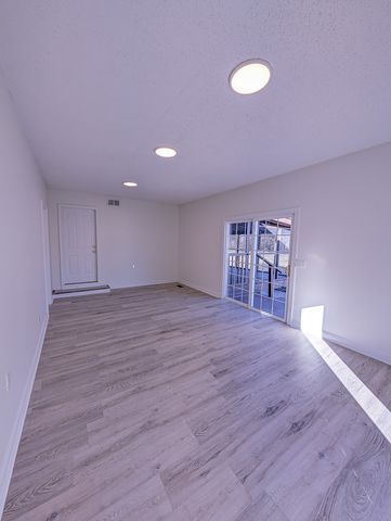 783 N Farm Ct, Murfreesboro, TN 37128