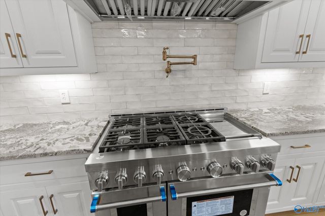 23362 Sawgrass Drive, Athens, AL 35613