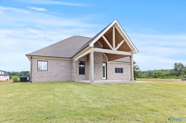 23362 Sawgrass Drive, Athens, AL 35613