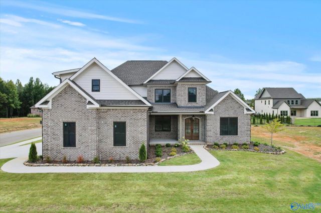 23362 Sawgrass Drive, Athens, AL 35613