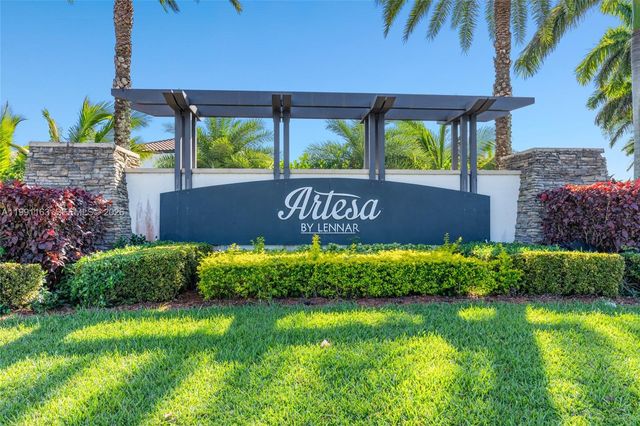 11429 SW 253rd St, Homestead, FL 33032