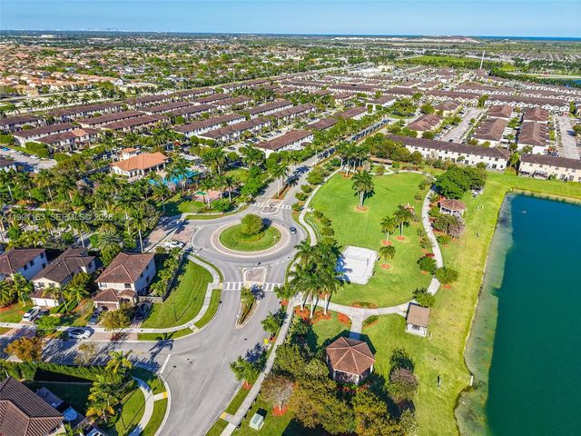 11429 SW 253rd St, Homestead, FL 33032