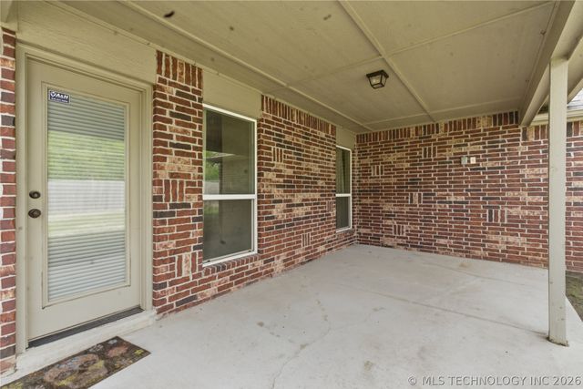 11202 S Madison Street, Jenks, OK 74037