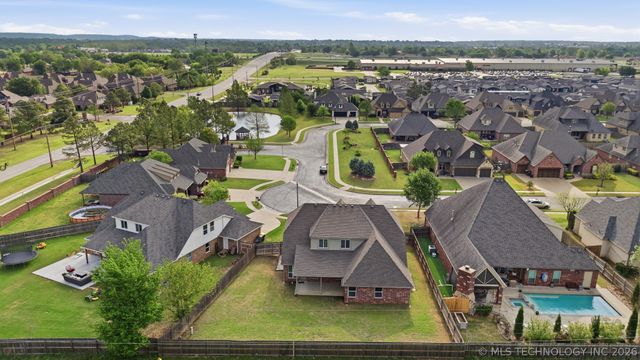 11202 S Madison Street, Jenks, OK 74037