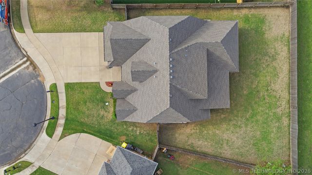 11202 S Madison Street, Jenks, OK 74037