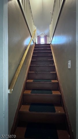 78 Pearl St, Paterson City, NJ 07501