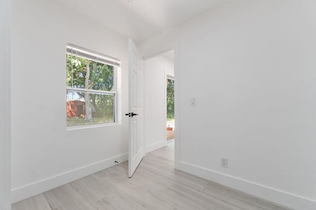 425 Greenbriar Drive, Lake Park, FL 33403