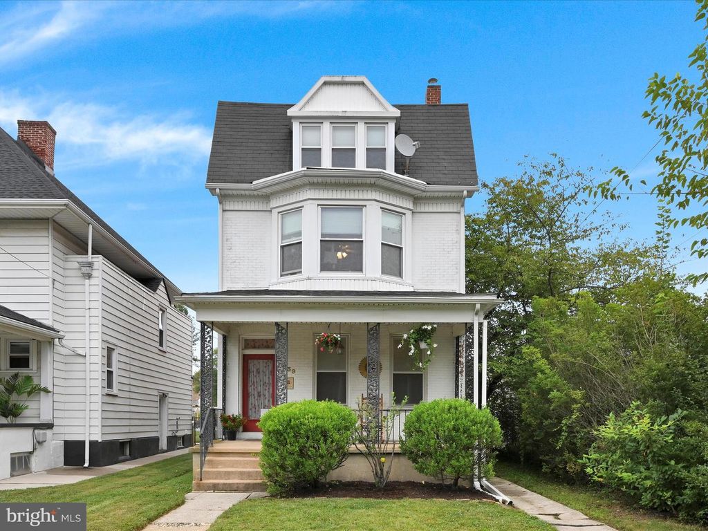 839 S QUEEN ST, York, PA 17403