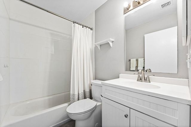 29 Swallow Drive, Boynton Beach, FL 33436