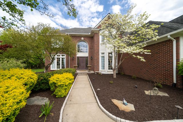 25842 Arcadia Drive, Novi, MI 48374