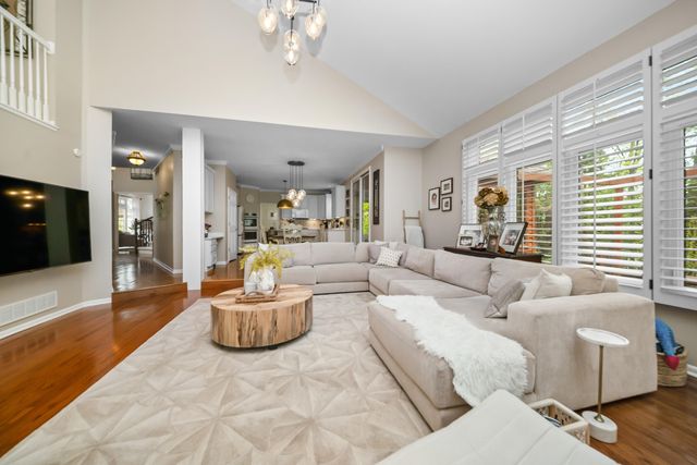 25842 Arcadia Drive, Novi, MI 48374