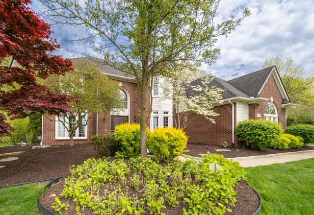 25842 Arcadia Drive, Novi, MI 48374