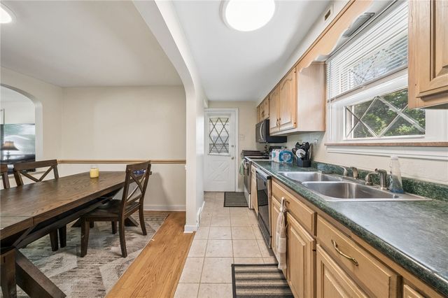 128 N Atlantic Ave, Cheswick, PA 15024