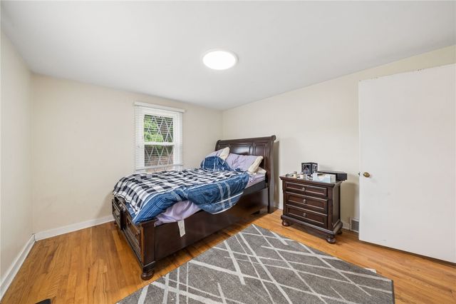 128 N Atlantic Ave, Cheswick, PA 15024