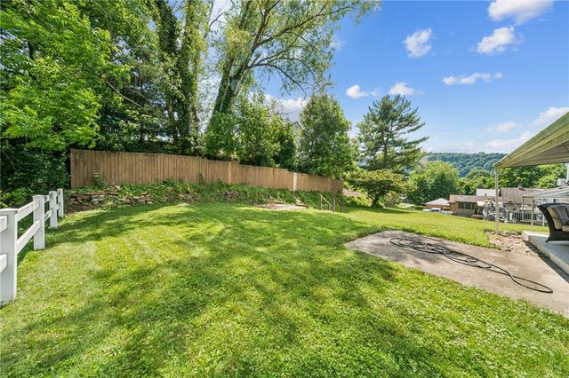 128 N Atlantic Ave, Cheswick, PA 15024