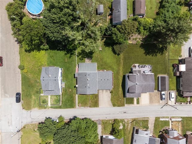 128 N Atlantic Ave, Cheswick, PA 15024