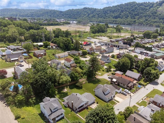 128 N Atlantic Ave, Cheswick, PA 15024
