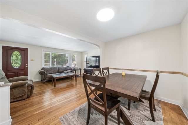 128 N Atlantic Ave, Cheswick, PA 15024