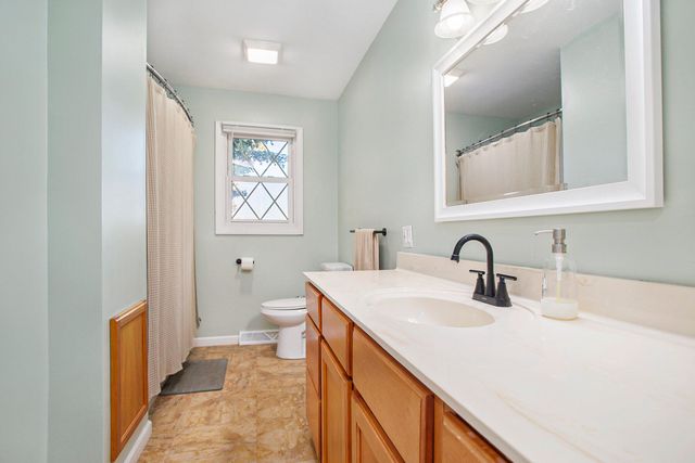 234 Lyn Brook Drive, Girard Twp, MI 49036