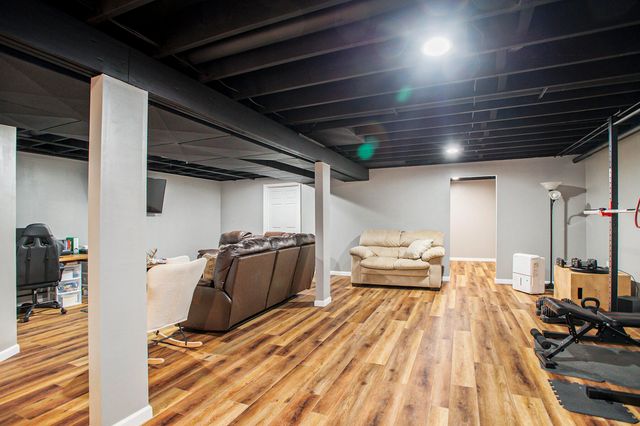 234 Lyn Brook Drive, Girard Twp, MI 49036