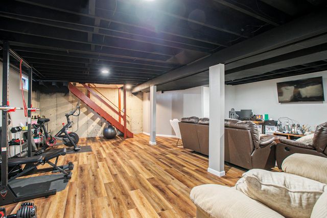 234 Lyn Brook Drive, Girard Twp, MI 49036