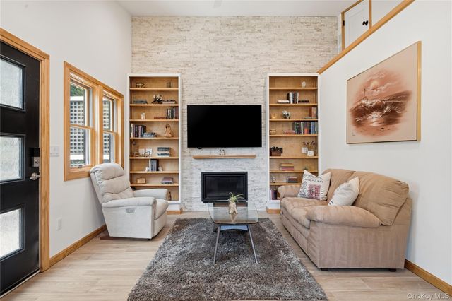 2540 Riverside Avenue, Seaford, NY 11783