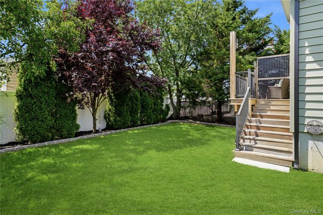 2540 Riverside Avenue, Seaford, NY 11783