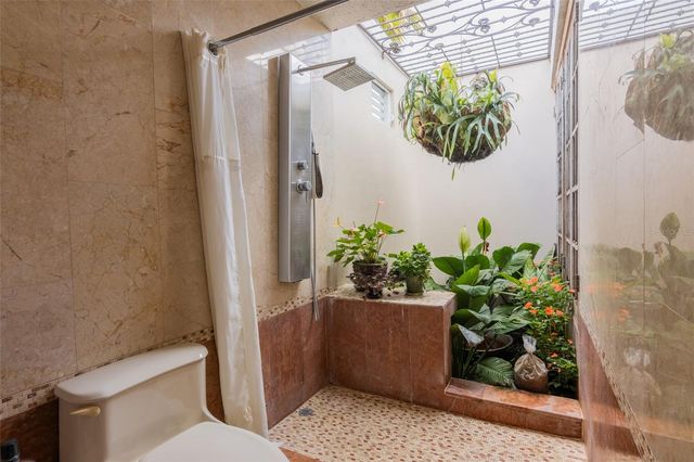 8 YAGUEZ | ESTANCIAS DEL RÍO, Aguas Buenas, PR 00703