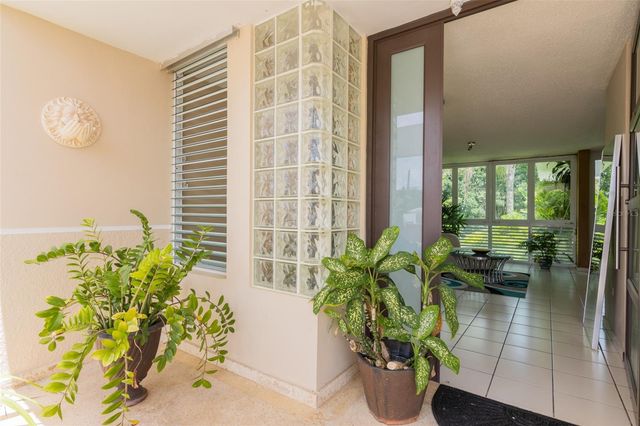 8 YAGUEZ | ESTANCIAS DEL RÍO, Aguas Buenas, PR 00703