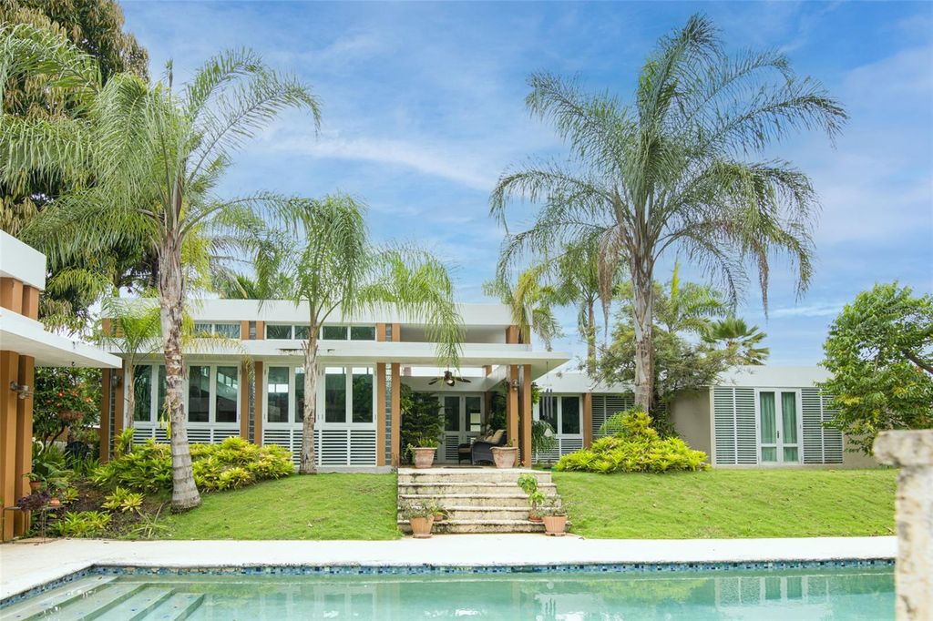 8 YAGUEZ | ESTANCIAS DEL RÍO, Aguas Buenas, PR 00703