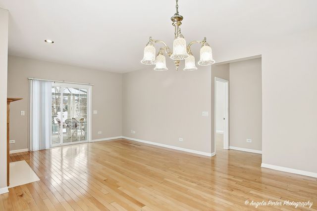 54 Rocking Horse Lane, Grayslake, IL 60030