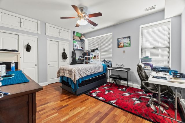 6414 N Hoyne Avenue 3W, Chicago, IL 60645