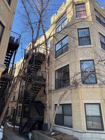 6414 N Hoyne Avenue 3W, Chicago, IL 60645