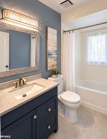 29901 Rosebriar Street, St Clair Shores, MI 48082