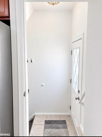 29901 Rosebriar Street, St Clair Shores, MI 48082