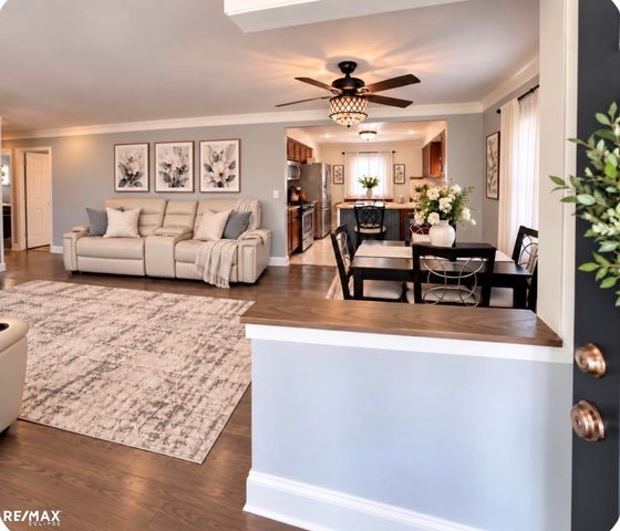 29901 Rosebriar Street, St Clair Shores, MI 48082