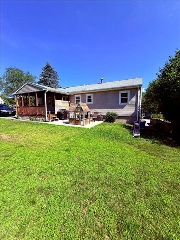 46 Broadview Avenue, Cumberland, RI 02864
