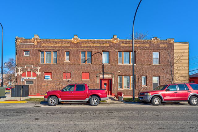 2345 S Central Avenue, Cicero, IL 60804