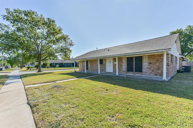 9954 Ney Street, Houston, TX 77034