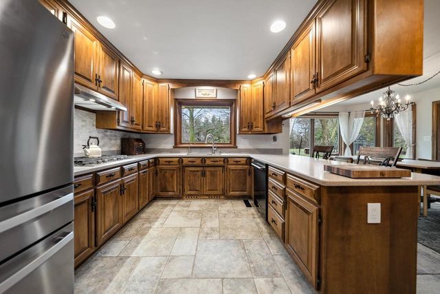 3280 OLD JANSSEN TRAIL, De Pere, WI 54115