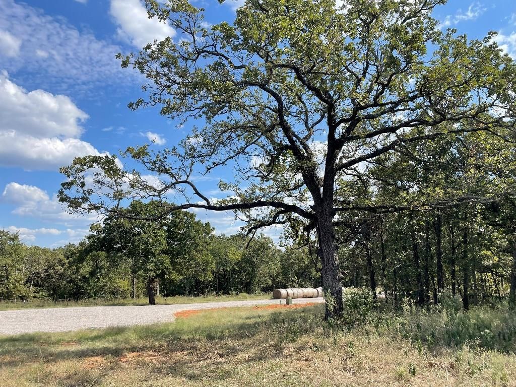 5402 Oak Hill Ranch Road, Noble, OK 73068