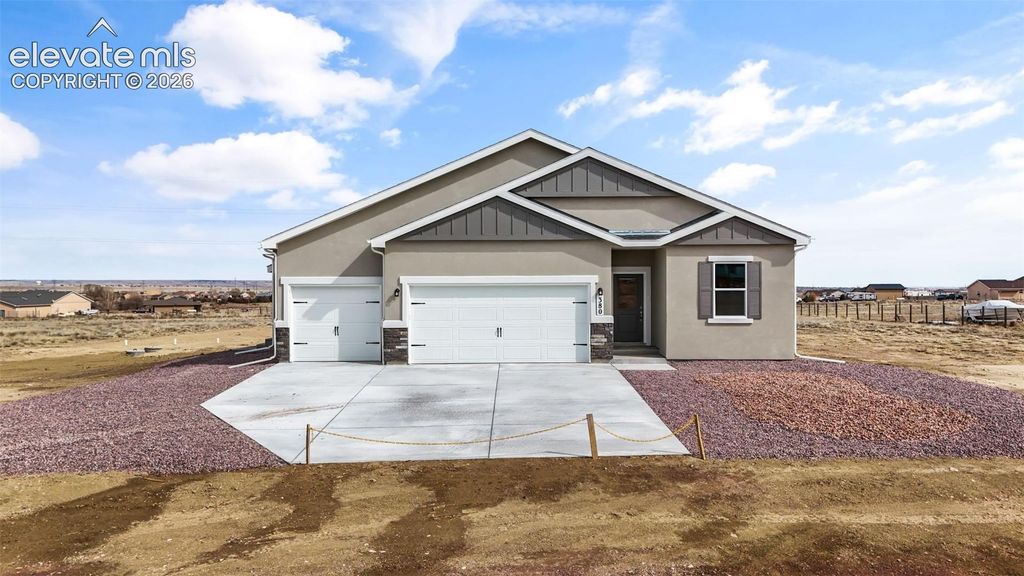 380 S Ashford Drive, Pueblo West, CO 81007 — exterior