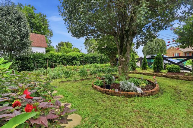 602 Franklin Ave, Lewisburg, TN 37091