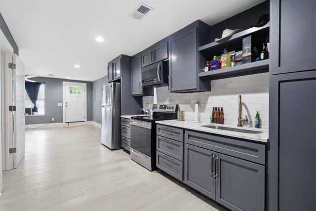 602 Franklin Ave, Lewisburg, TN 37091