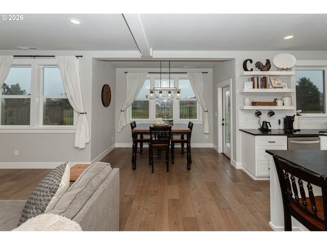 1551 ALSEA Dr, Eugene, OR 97408