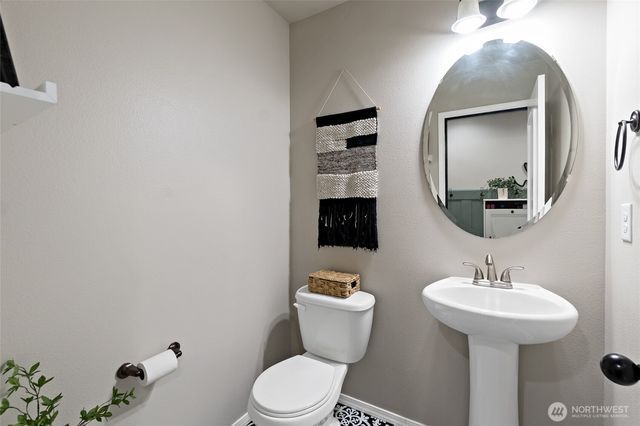 17621 74th Avenue Ct E, Puyallup, WA 98375